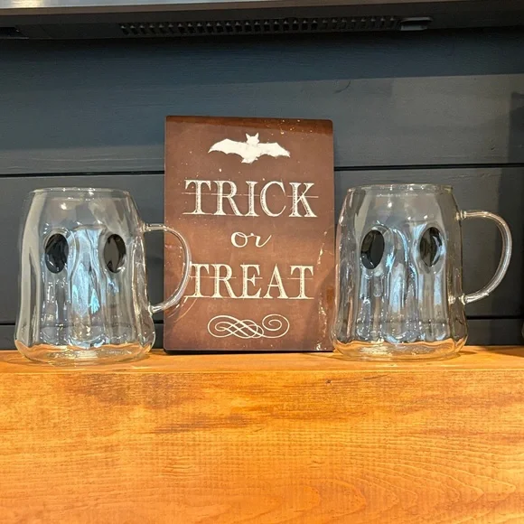 Clear Glass Ghost Face Mugs - Set of 2 - Picture 1 of 6